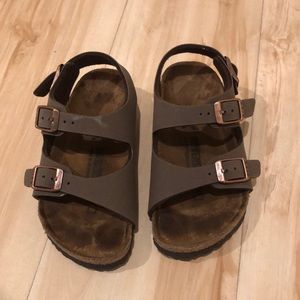 Kids Birkenstock Roma sandals